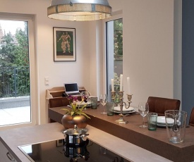 Fantastic Penthouse-Apartment 72 sqm 10min to Messe