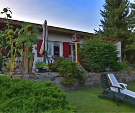 Cozy Holiday Home in Guntersberge with Garden